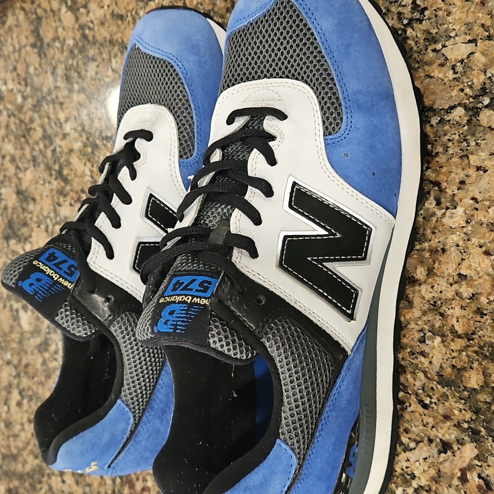 EUC New Balance 574